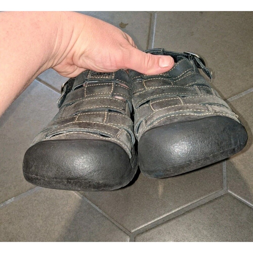 Keen Strappy Black Leather Sandals Women's 8.5 Closed Buckle Heavy Duty Walking - Picture 5 of 11